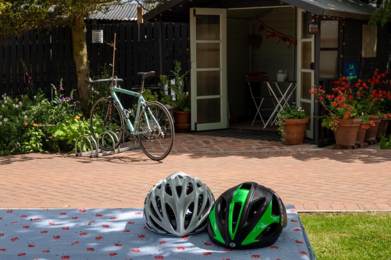 Norham Bike Yard Bed & Breakfast Екстериор снимка